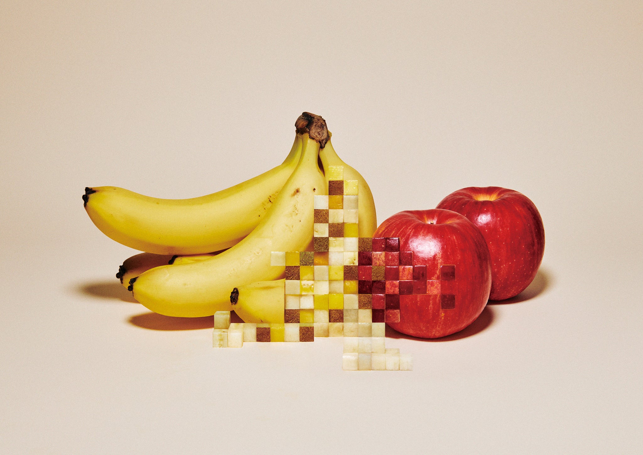 LAYERED / Apple &amp; Banana